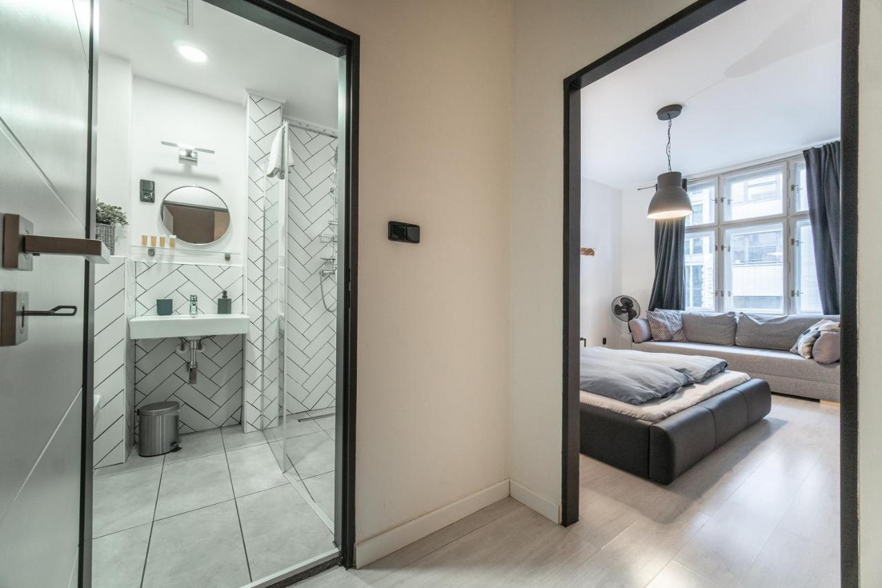 Sunny Central Apartment On Wenceslas Square By Easybnb Praga Exterior foto